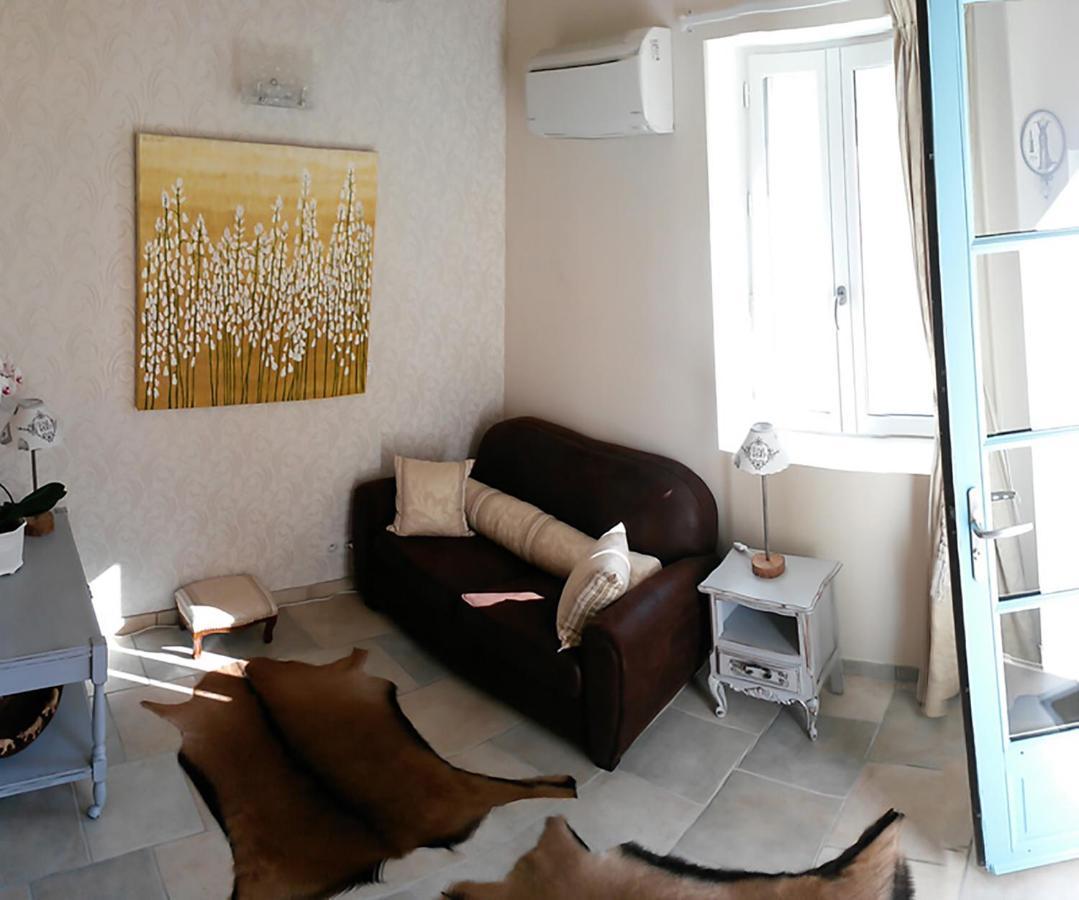 Clarberg - B&B Saint-André-de-Roquepertuis エクステリア 写真
